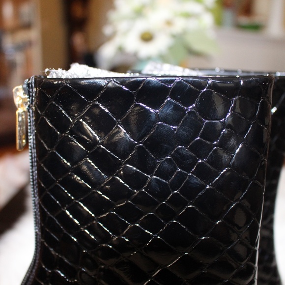 Good American, Square Toe Croc Embossed with Block Heel and back zipper boot - Picture 6 of 13